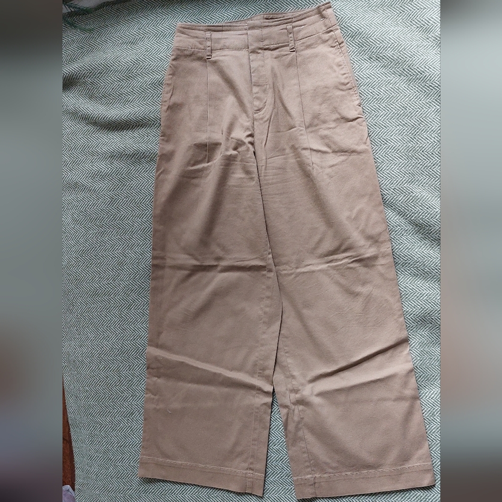 Wide-leg Cotton Chinos